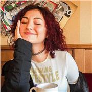 studentessa del liceo artistico offre ripetizioni e aiuto compiti