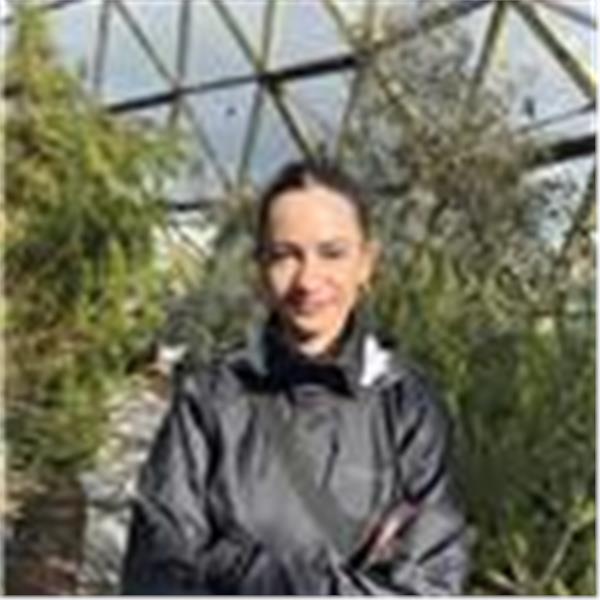 Kiara | Mathelehrer in Düsseldorf