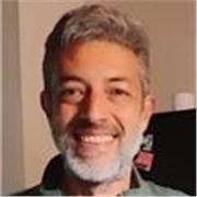 Licenciado en Psicología graduado en la Universidad Nacional de Córdoba (Argentina) con experiencia en violencia de género, psicología deportiva y mediación familiar