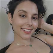 Professora de História com mestrado em Ciências das Religiões