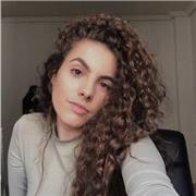 Graduada en Química, doy clases de asignaturas de ciencias, como fisica y quimica o matemáticas, a nivel de eso y bachiller