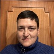 Licenciada en filología hispánica con nivel C2 catalán