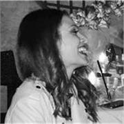 Studentessa universitaria di economia impartisce ripetizioni in: tutte le materie per bambini della scuola ELEMENTARE; ) tutte le materie per la scuola Media)