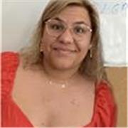 Profesora de Educación Infantil y Educación Primaria. Todas las asignaturas. 