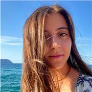 Studentessa universitaria per aiuto compiti e ripetizioni