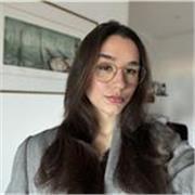 Non solo teoria: inglese e matematica spiegati da chi li usa davvero ogni giorno