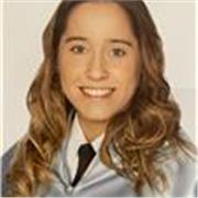 Docente de Lengua Castellana y Literatura de Educación Secundaria Obligatoria y Bachillerato, comprometida con el desarrollo emocional, académico y personal de los alumnos