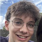 I am an enthusiastic graduate keen to tutor GCSE and A level students