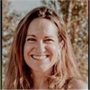 Clases para todas las edades desde la obertura y flexibilidad a personas con interés en el mundo del arte