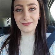 Laureata in Scienze dell'Educazione impartisce ripetizioni di italiano e discipline umanistiche