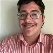 Tengo el grado de maestro en educación primaria con atención a la diversidad. también un certificado b1 de inglés