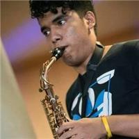 Docente de música en búsqueda de alunos de saxofón, vientos andinos, producción musical, percusión, y lenguaje musical