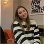 Estudiante de segundo de carrera de Matemáticas y ADE en la UPV. Con ganas de ayudar y preparada para desafíos