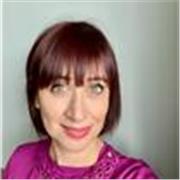 Je suis Valentina, italienne, et j'offre des cours d'italien en ligne pour enfants et adultes!