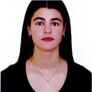 Estudiante de tercer año de física y matemáticas. Estudio en Estados Unidos por lo que estoy cualificada para enseñar inglés o como auxiliar de conversación. Tengo 3 años de experiencia enseñando a niños entre 14 y 16 años