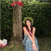 Hai bisogno di una mano con il tuo inglese? Non ti preoccupare! Sono qui per migliorare i tuoi voti e risolvere i tuoi dubbi.