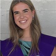 Profesora de Matemáticas y de Física y Química para alumnos que cursan Primaria y educación secundaria obligatoria