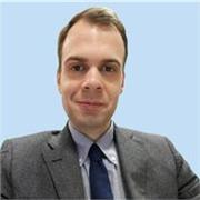 Se hai bisogno di consolidare le conoscenze e la comprensione dalla storia alla filosofia alla letteratura italiana al latino e greco, puoi contattarmi.