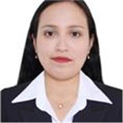 Profesora de inglés que imparte clases a todas las edades