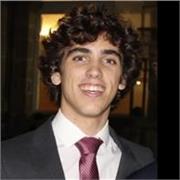 Estudiante de 4º año en Química en la USC. Doy clases desde la ESO hasta los primeros 2 años de carrera.