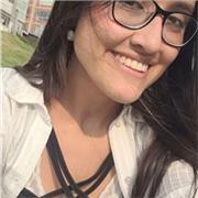 Profesora de apoyo escolar con experiencia en clases presenciales y virtuales