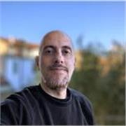 Esperto Docente di Italiano, Storia, Geografia, Cinema e Audiovisivo.  