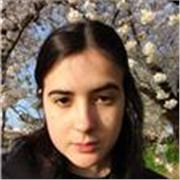Me apasionan la lengua y la literatura, y estudio filología en la usal. Controlo mucho la sintaxis y tengo un C2 de inglés