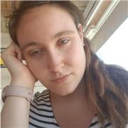 Profesora para niños, estudiante de la universidad en DECRIM