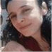 Offro aiuto compiti online per scuole elementari e medie, supporto chiaro e organizzato da remoto