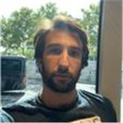 Actualmente ejerzo como profesor adjunto de una asignatura de la carrera de física en la UA.
Soy graduado en física por la universidad de Murcia, tengo 10 años de experiencia impartiendo clases particulares, y lo que busco es, no solo que aprueben, sino 