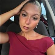 Offro lezioni private per aiuto compiti elementari, ma anche lezioni di inglese e spagnolo