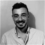 Native Turkish tutor offering clear and friendly online lessons