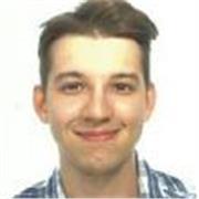 Laureato in Fisica impartisce lezioni di Matematica e Fisica a studenti di liceo e università