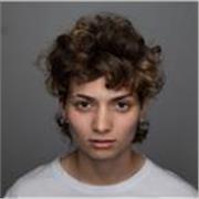 Studentessa in accademia, disponibile per aiuto compiti e ripetizioni di italiano. Disponibile anche online o nel weekend