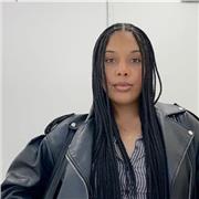 English Tutorin, die alle Kinders- und Altersgruppen unterrichtet