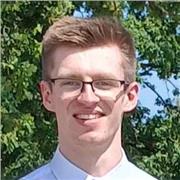 1st Class Warwick Maths graduate with 2 years' experiencing tutoring GCSE/A-Level maths offering lessons online and in Cambridge
