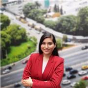 Profesora de ciencias de la salud, primeros auxilios y ciencia y tecnología
