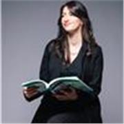 Über 5 Jahren bin ich Deutschlehrerin. Mein instagram Seite ist nazrinistonline