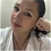 Soy Silvia Martín Romero, enfermera con vocación educativa. Me apasiona apoyar a niños en su aprendizaje y ofrezco clases de apoyo