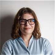 Lingue (Inglese/Spagnolo), Italiano L2 e Aiuto Compiti. Laureata 110L IULM