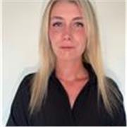 Laureata in Lingue, invigilator per Cambridge English e Digital Marketing in una multinazionale, offro lezioni di inglese