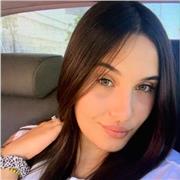 La profesora de lengua imparte clase a todas las edades