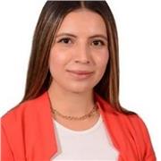 Profesora de preescolar con énfasis en lectoescritura