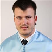 Graduado en Magisterio de Educación Primaria con doble especialización en Pedagogía Terapéutica y Audición y Lengua
