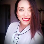 Insegnante madrelingua italiana per materie umanistiche