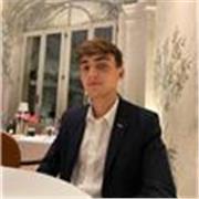 Diplomato al liceo scientifico, dove nella prova di matematica ho preso 20/20, offro ripetizioni di matematica e fisica