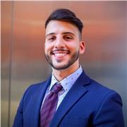 Experto en Finanzas con 6 Años de Experiencia e Inversionista Propio, Clases Online Personalizadas.