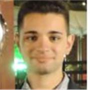 Diplomato all'istituto alberghiero faccio lezioni di pianoforte per ragazzi e bambini