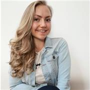 Deutsch- und Englisch-Nachhilfe von freundlicher Lehrerin online.