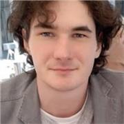 Laureato magistrale in fisica teorica offre lezioni di matematica e fisica per studenti delle scuole superiori e universitari